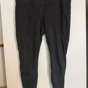 Mondetta Performance Luxury Black Apparel